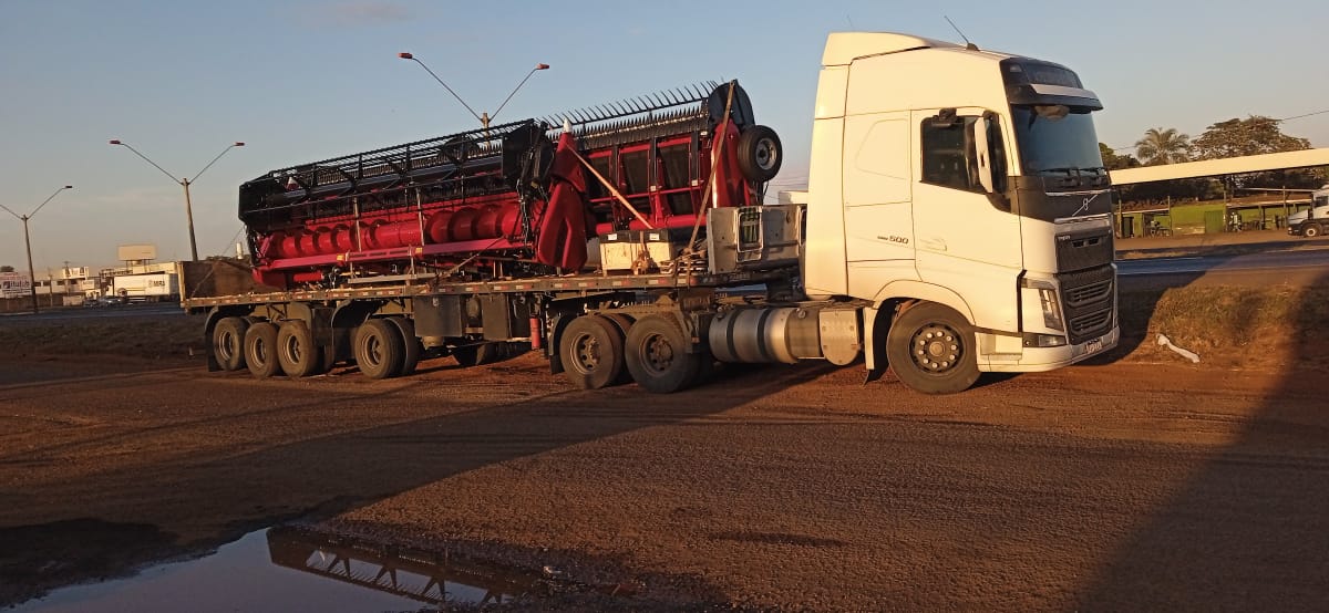 Caminhão Carga Agrícola